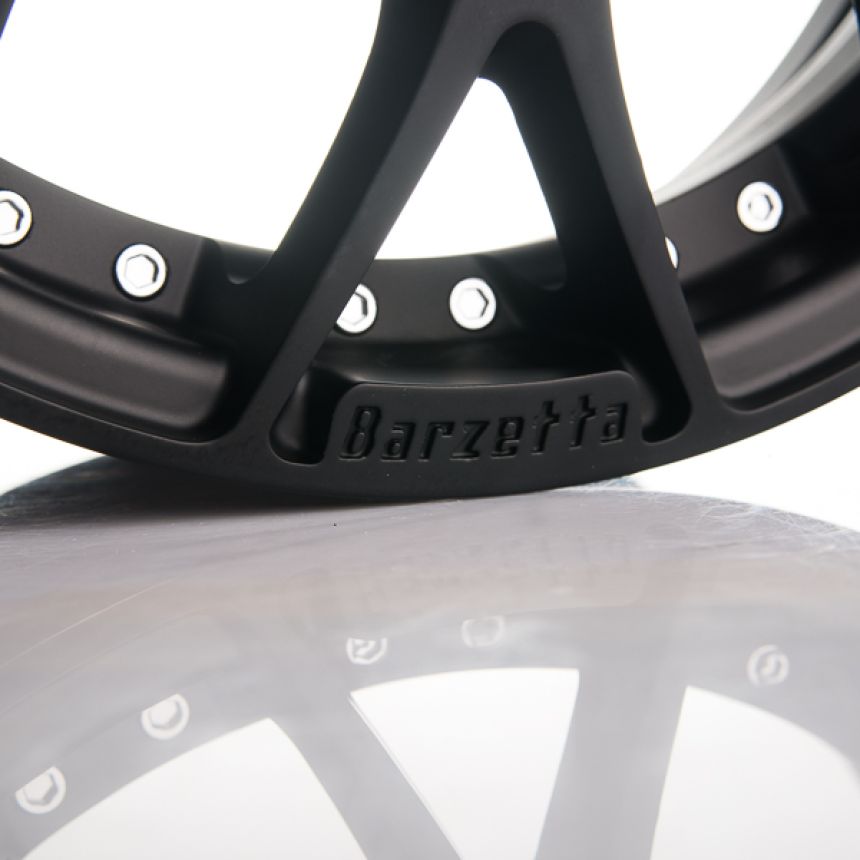 Piccolo MattBlack Mopoautoihin 4.5x14